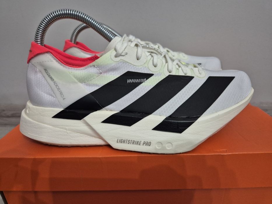 Buty damskie do biegania Adidas Adizero Adios Pro 4 rozmiar 40.