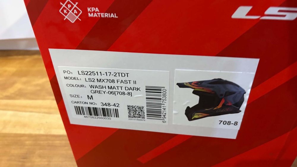 Sprzedam Nowy Kask na hulajnoge elektryczną
