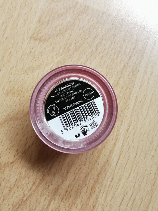 Bell sypki cień sugar sprinkle 02 pink praline srebrny różowy chlodny