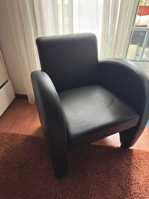 Sofá Preto de um lugar