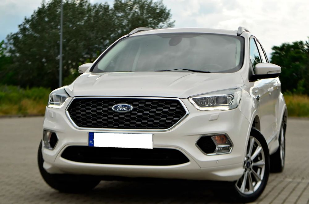 Ford Kuga VIGNALE BiXenony Ledy Kamera Distronik GrzanyFotel ParkAsist LaneAsist