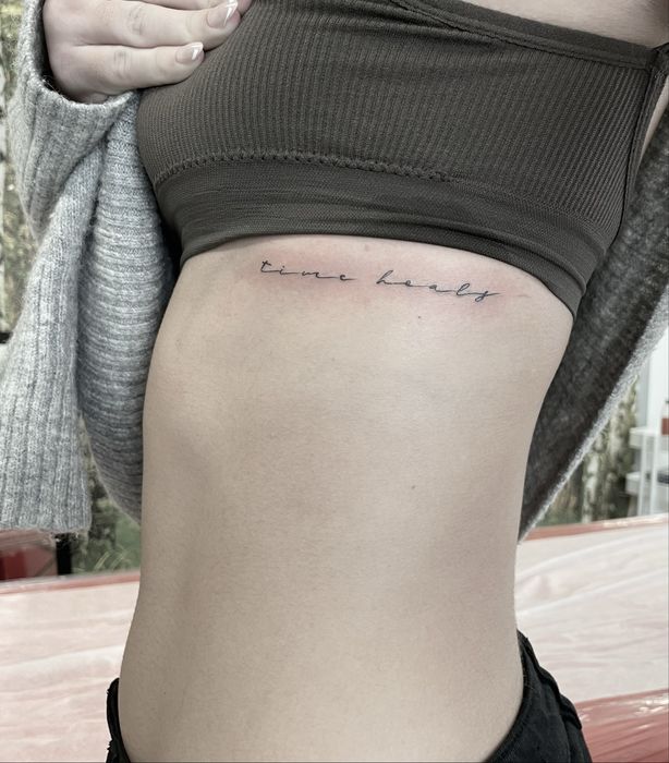 Tatuador em Valadares, gaia