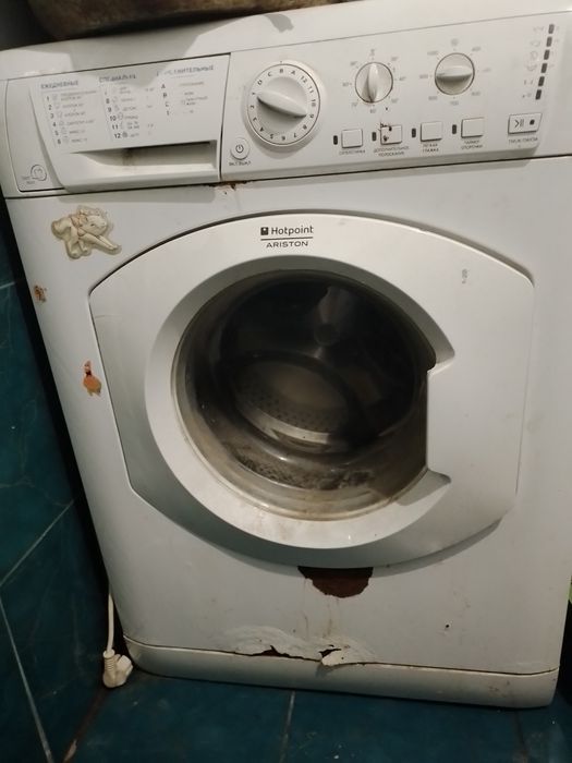 Пральна машина Арістон hotpoint
