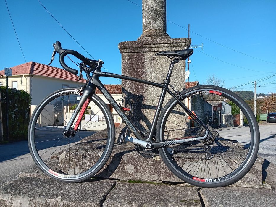 Bicicleta estrada carbono