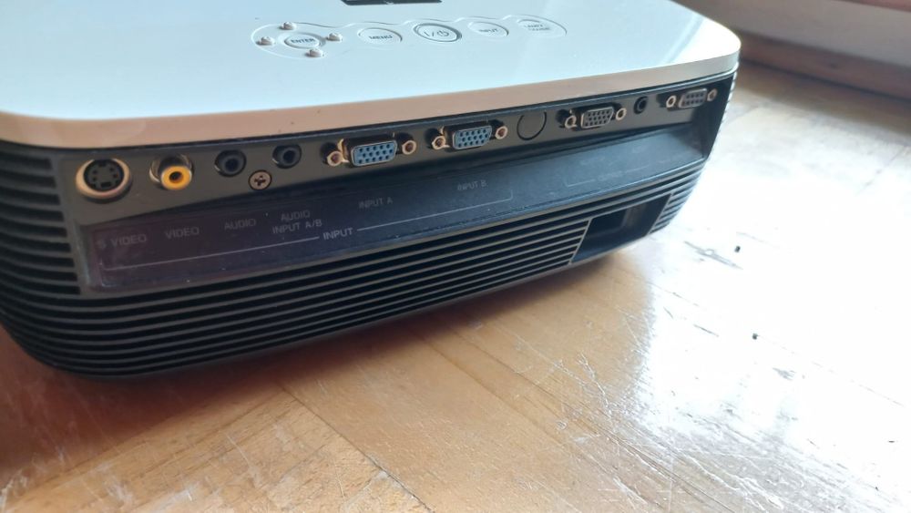 Projektor LCD Sony VPL-EX4 biały