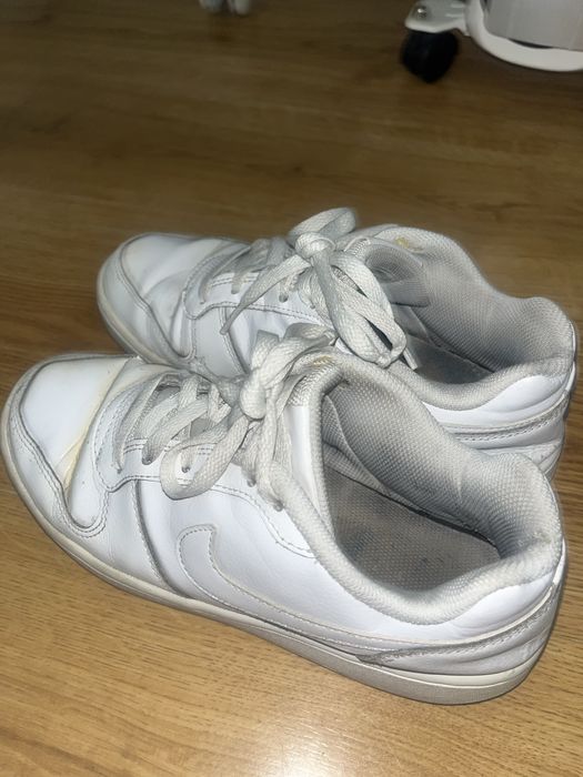 Tênis Nike Branco