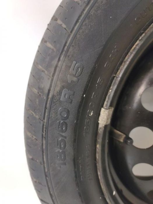 Roda Jante com pneu Suplente Renault  185-60-R15