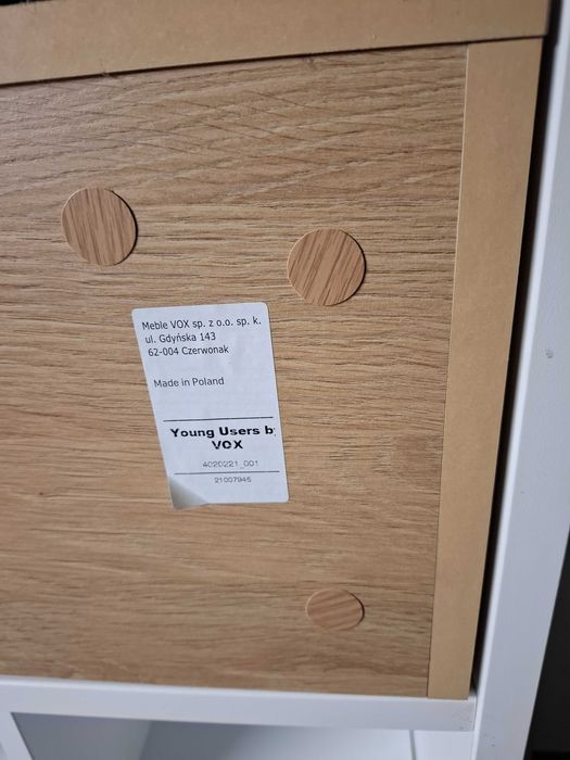 Szafka / Półka VOX young users