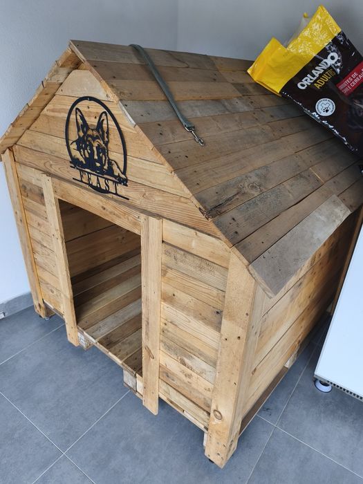 Vendo Casota de cão