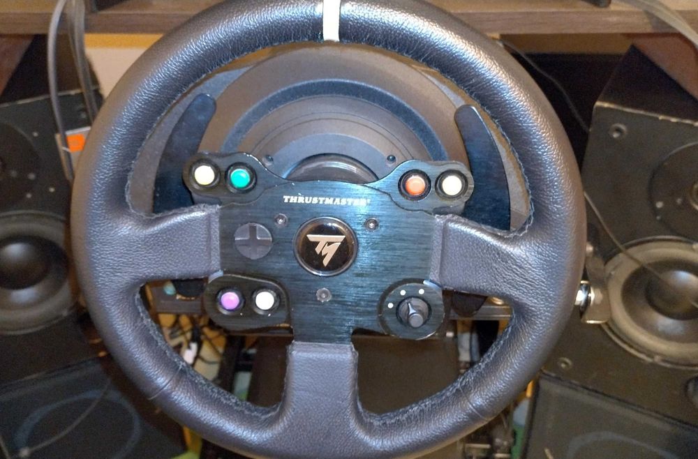 Kierownica Thrustmaster TX T300 Leather Edition +  pedały T3PA