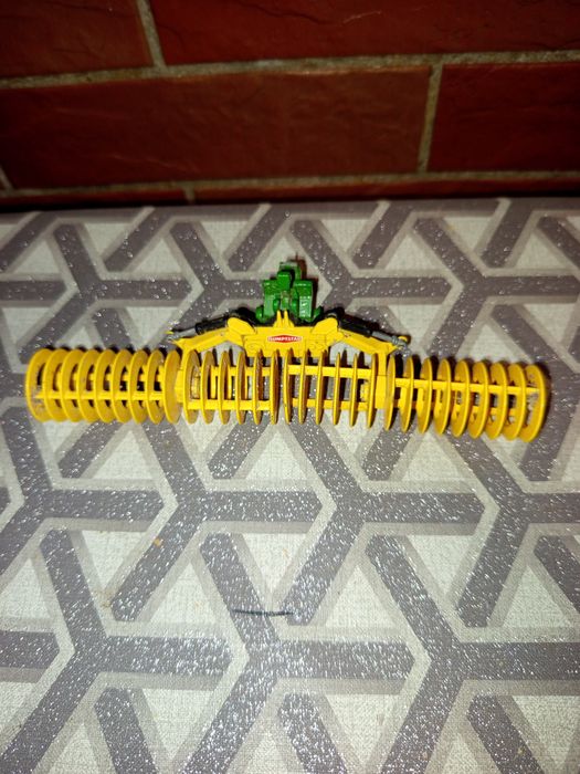 Sprzedam wały na przód do ciągnika