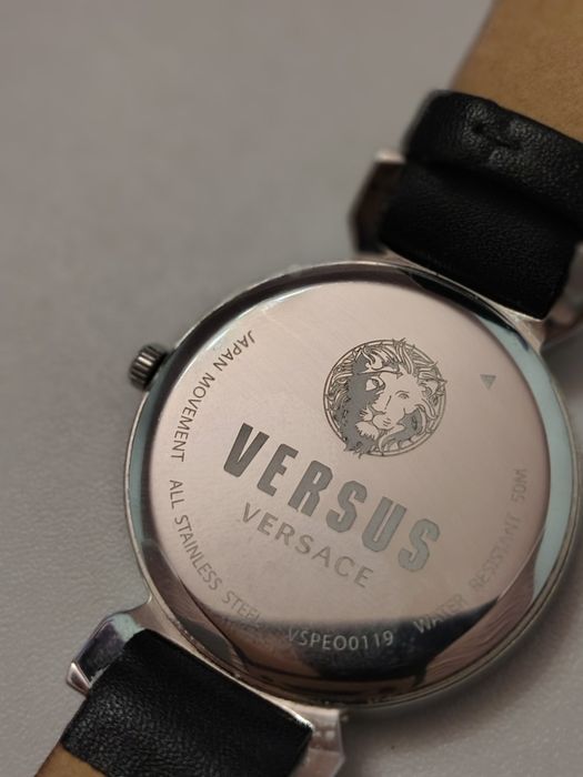 Zegarek analogowy Versace Versus
