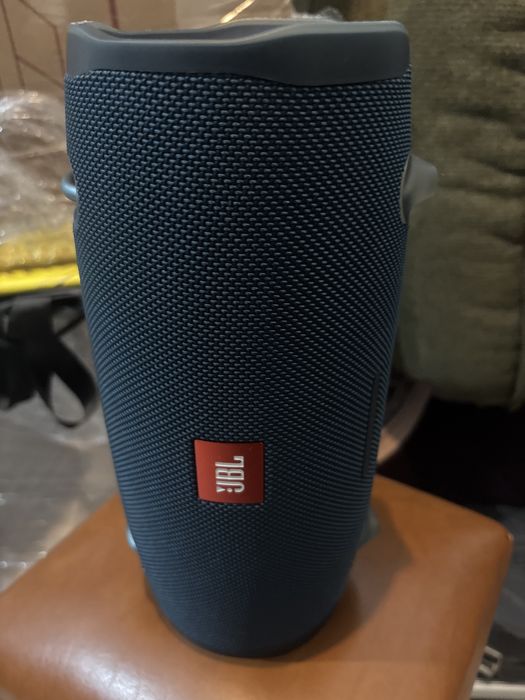 Well-preserved JBL column.446717567005501440