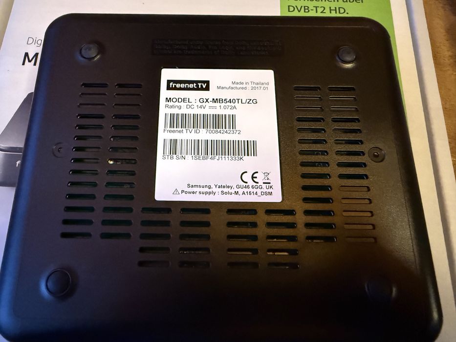 Dekoder DVB-T2 HD Samsung GX-MB540TL, komplet + gratis Wi-Fi adaptet