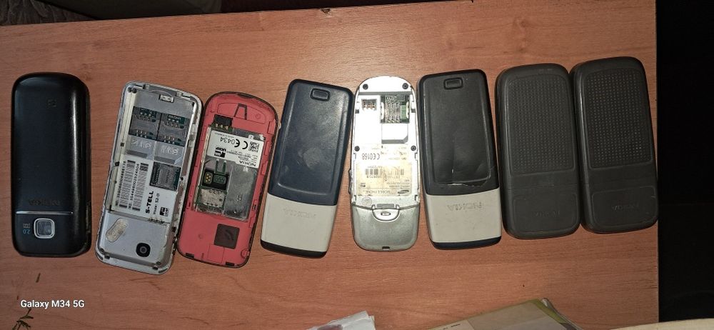 Обменяю мобильные телефоны