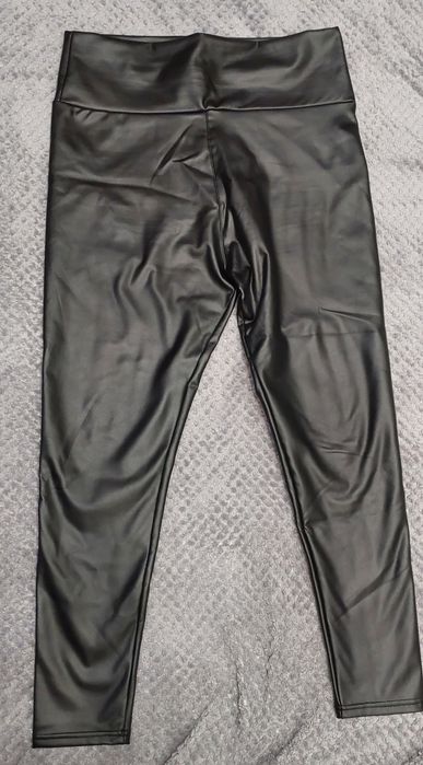 Штани з штучної шкіри на флісі