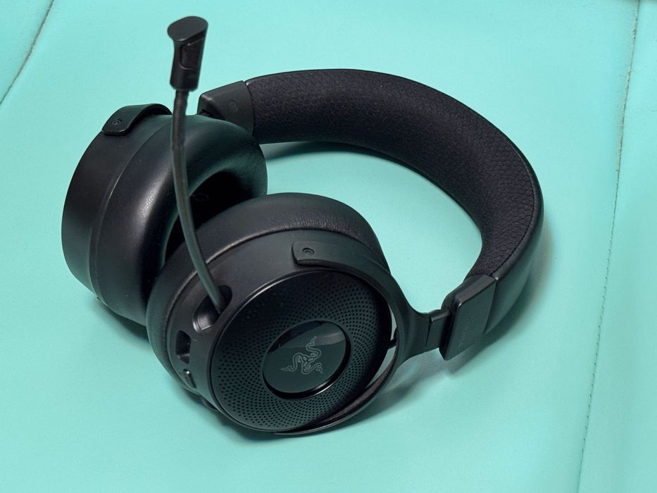 геймерські бeздротові Навушники Razer Kraken V4 Pro Wireless