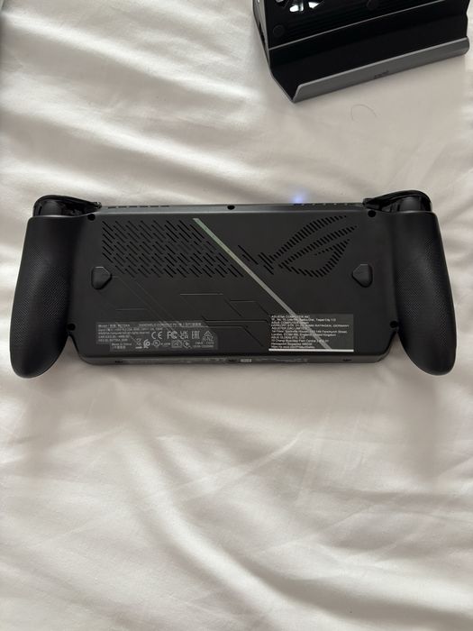 Consola Portátil Asus ROG Xbox Ally X