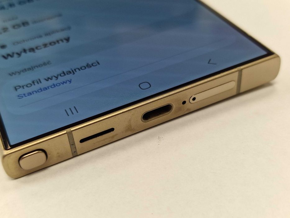 Samsung Galaxy S24 ULTRA/ 12GB/ 512GB/ Titanium Yellow/ Grade A + łado