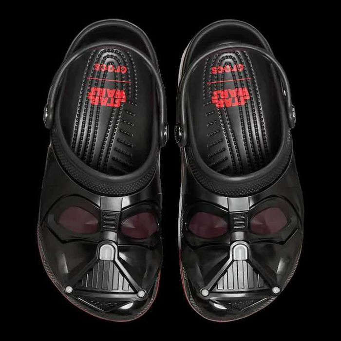 Crocs STAR WARS™ Darth Vader Classic Clogs Multi оригінал р 41