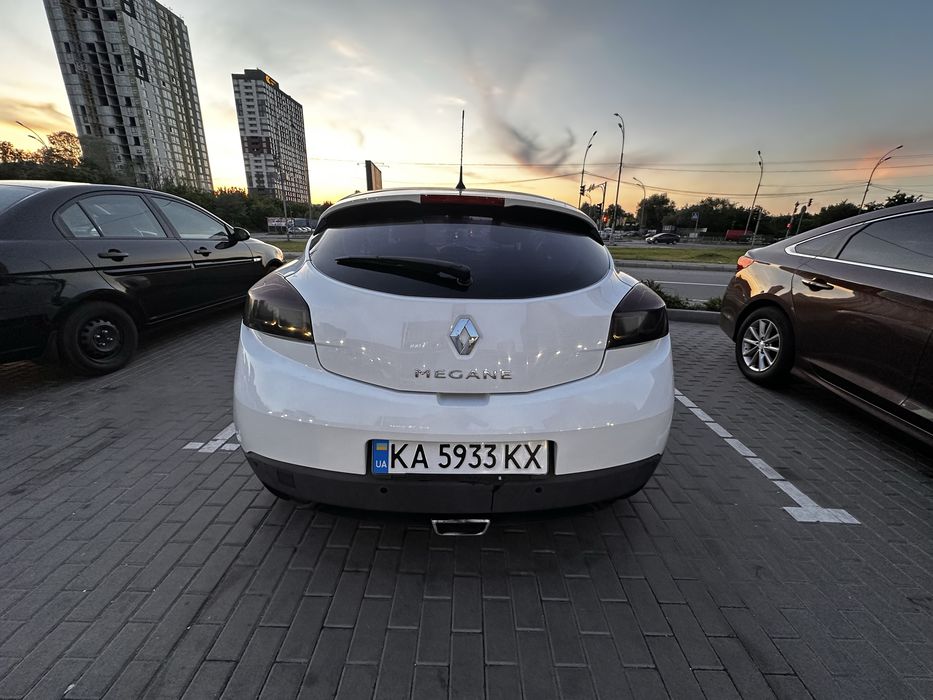 Renault Megane 2012 VIN VF1DZ1E0T46636138 фото оголошення 2 з 24