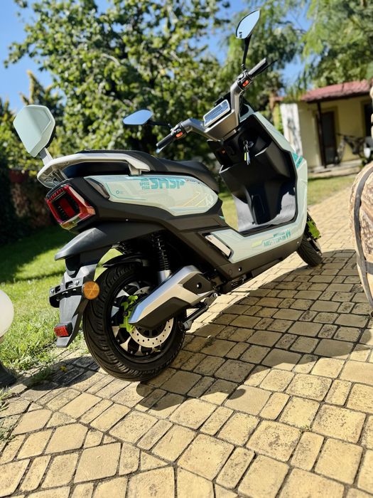 Електроскутер Dozer T-2000, 12 колеса, гарантія