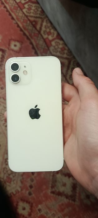 IPHONE 12 64 GB 83 акб
