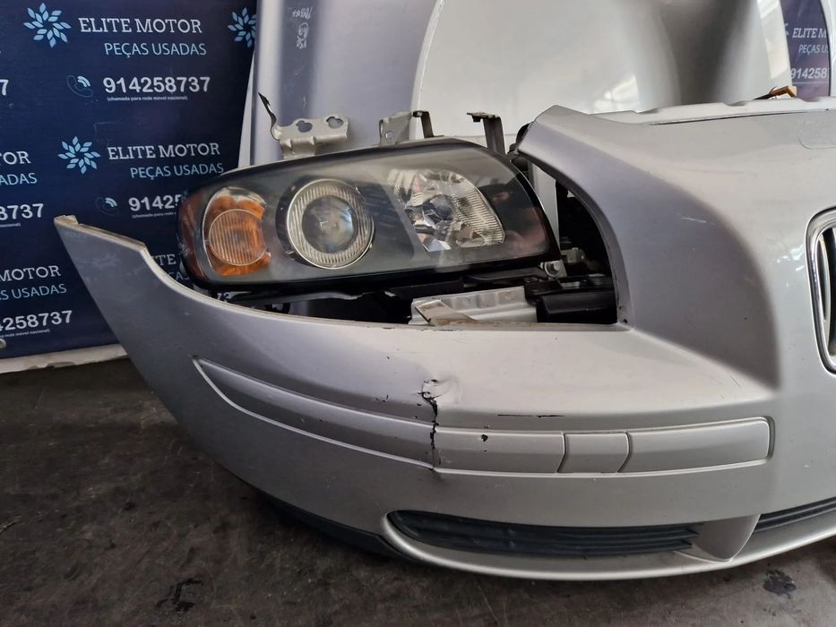 Frente completa usada VOLVO V50 S40 2.0 DIESEL capot parachoques