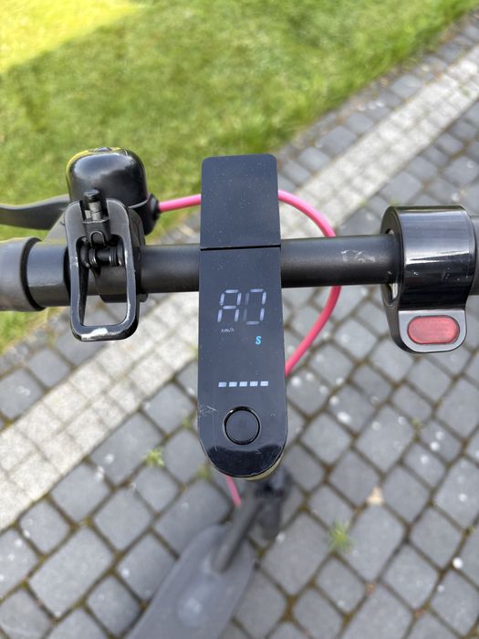 Xiaomi Mi Electric Scooter Pro 2