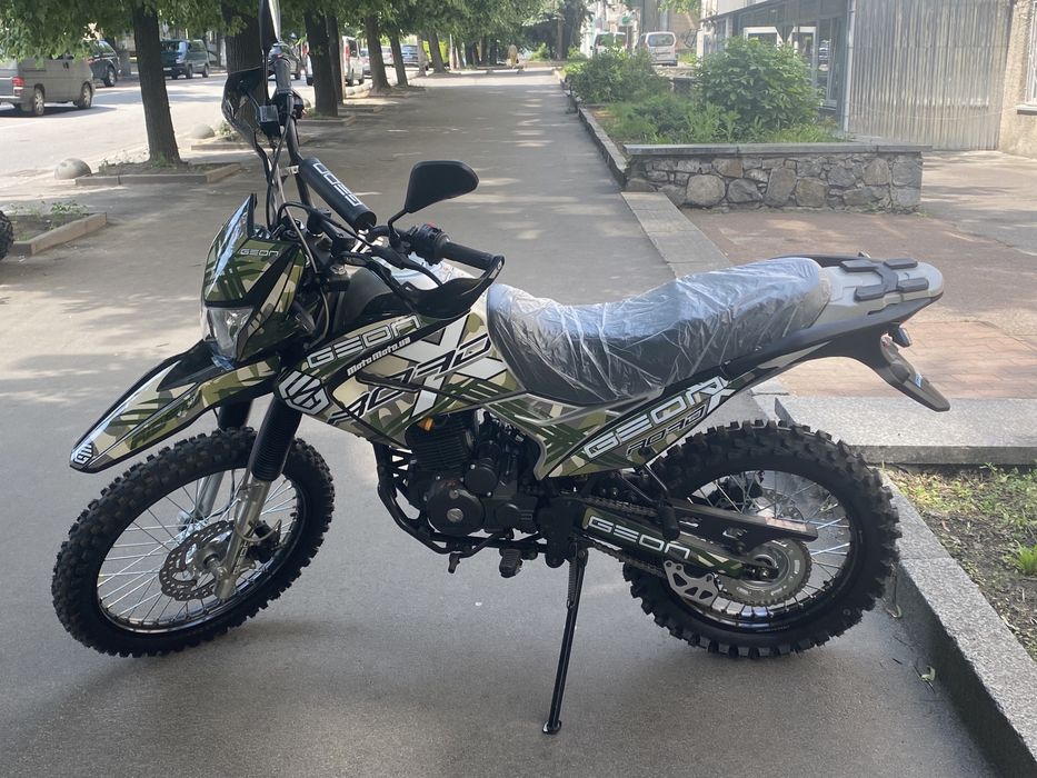Мотоцикл GEON X-ROAD 250/ X-ROAD 250 light