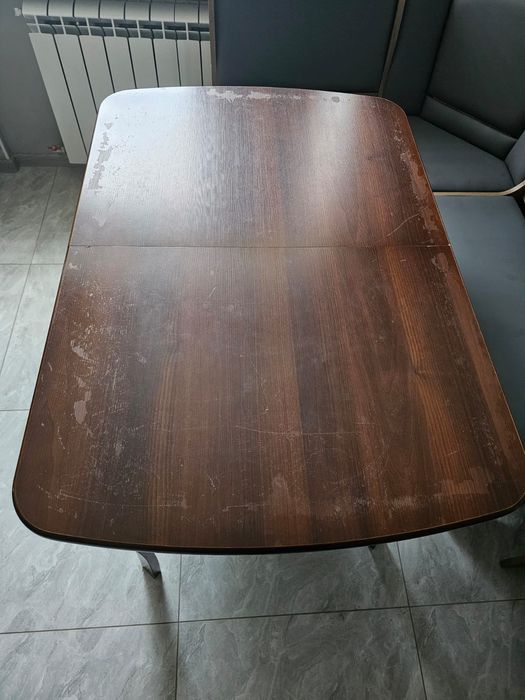 Продам дерев'яний стіл