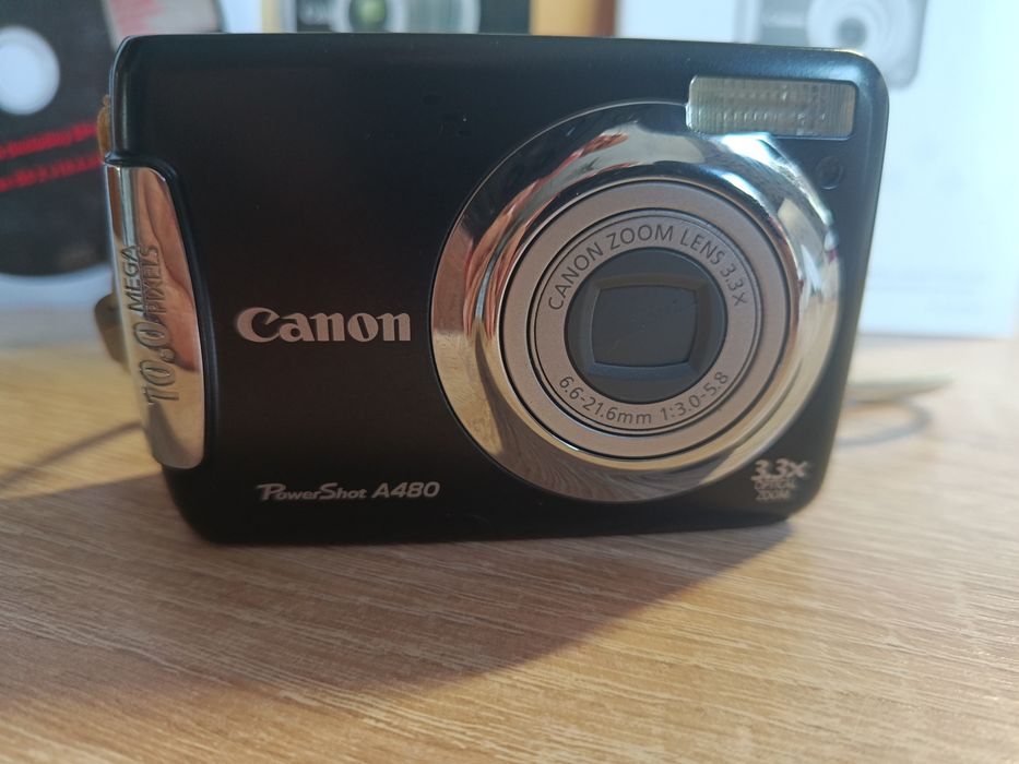 Цифровий фотоапарат Canon PowerShot A480 (Digicam)