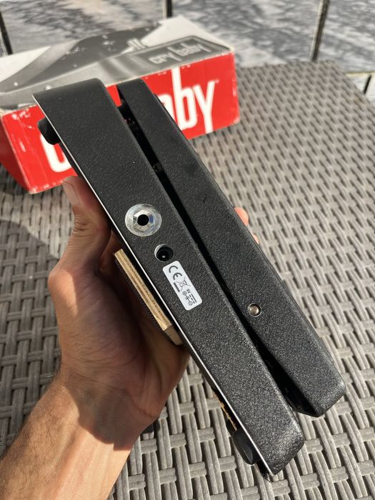 Dunlop Crybaby GCB95 - pedal de wah icónico