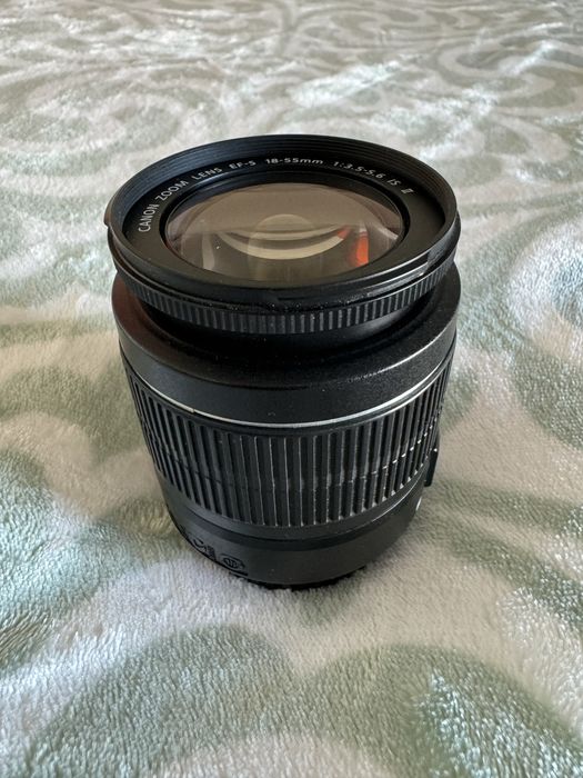 Objectiva Canon EF-S 18-55mm