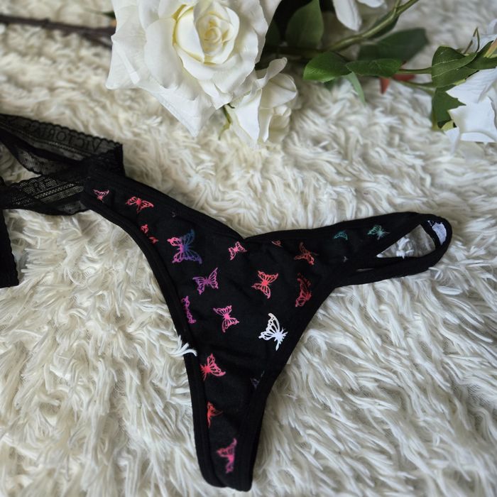 Трусики стрінги victoria's secret, pink