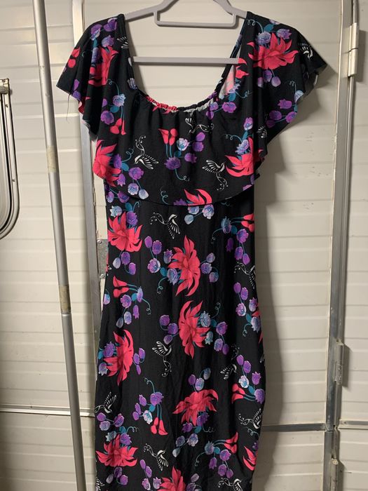 Vestido curto tomara que caiu