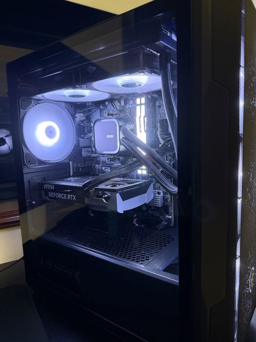 PC Gaming RTX 5060 | 16GB RAM | Ryzen 5 8400F