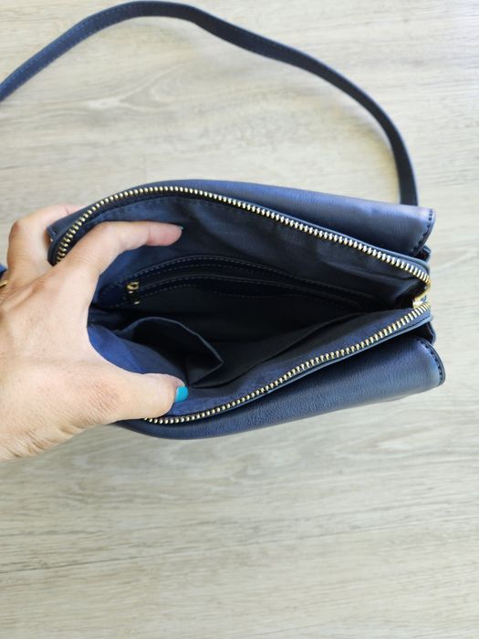 Mala azul da Parfois
