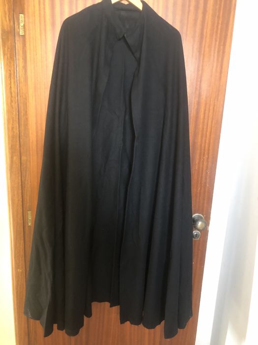 Capa universatária - traje