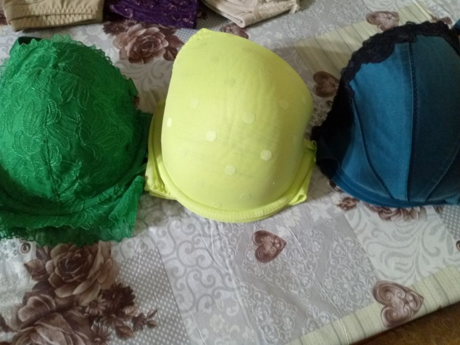 Бюстгалтери 6шт.на 95D