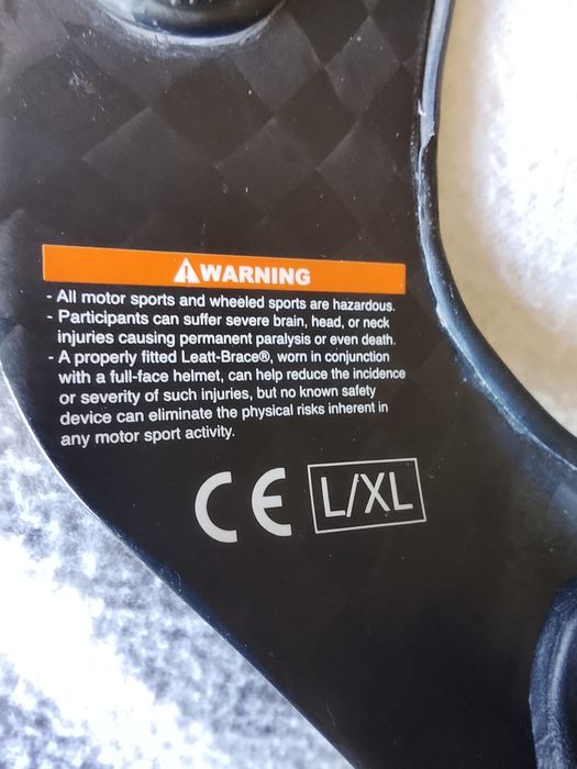 Leatt Brace 6.5 Carbono