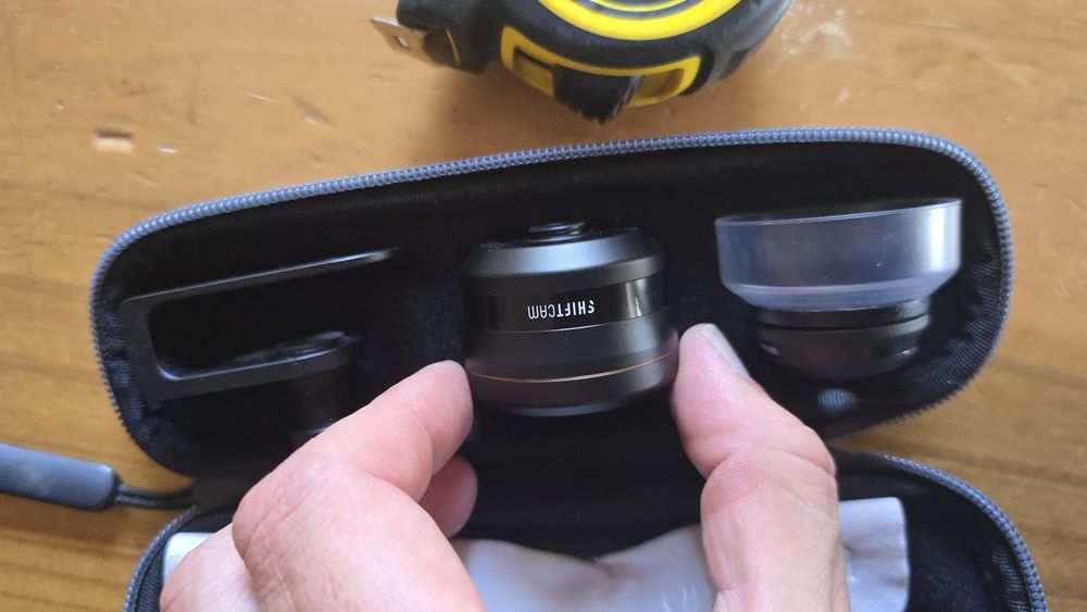 ShiftCam ProGrip + obiektywy macro 10× + 75 mm – jak nowe
