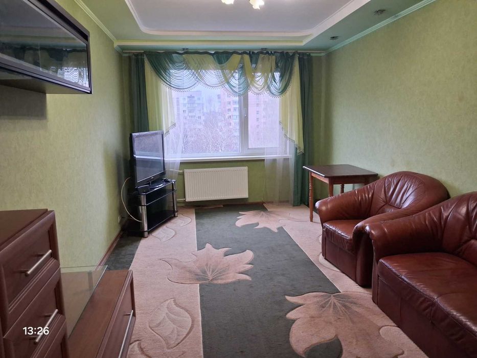 .Продаж гарної 3-х кімнатної квартири у р-ні ПЗР.