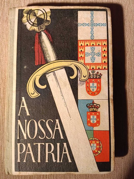 Livro Antigo Escolar Português "A Nossa Pátria" – Vintage / Colecionismo