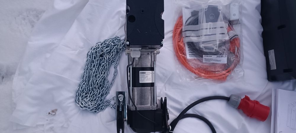 Napęd do bramy przemysłowej SOMMER