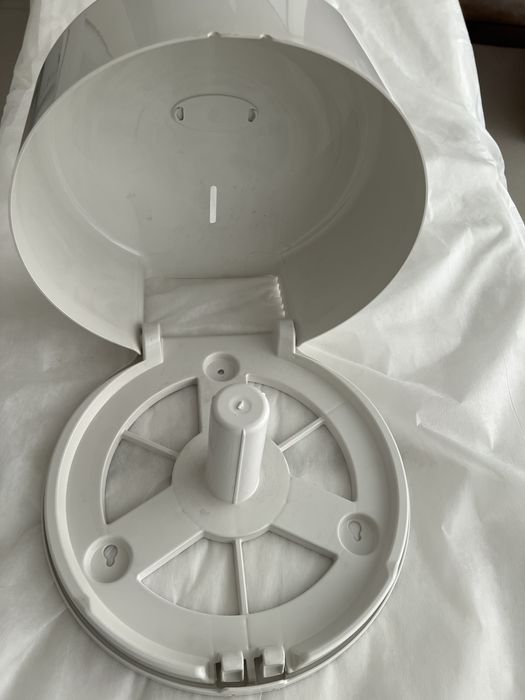 Dispensador de Papel rolo circular (Papel Higienico e Toalha de Maõs)