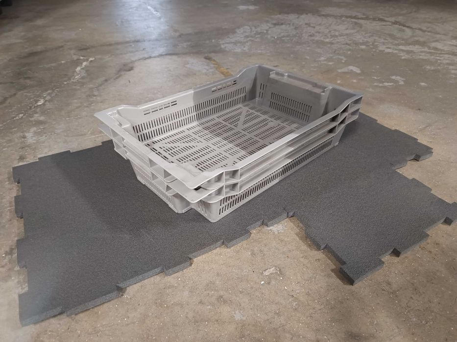 Caixas / Cestos plásticos 600x400x117mm Ventilados