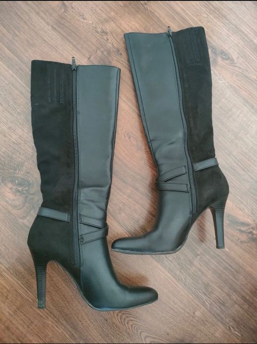 Kozaki damskie na szpilce