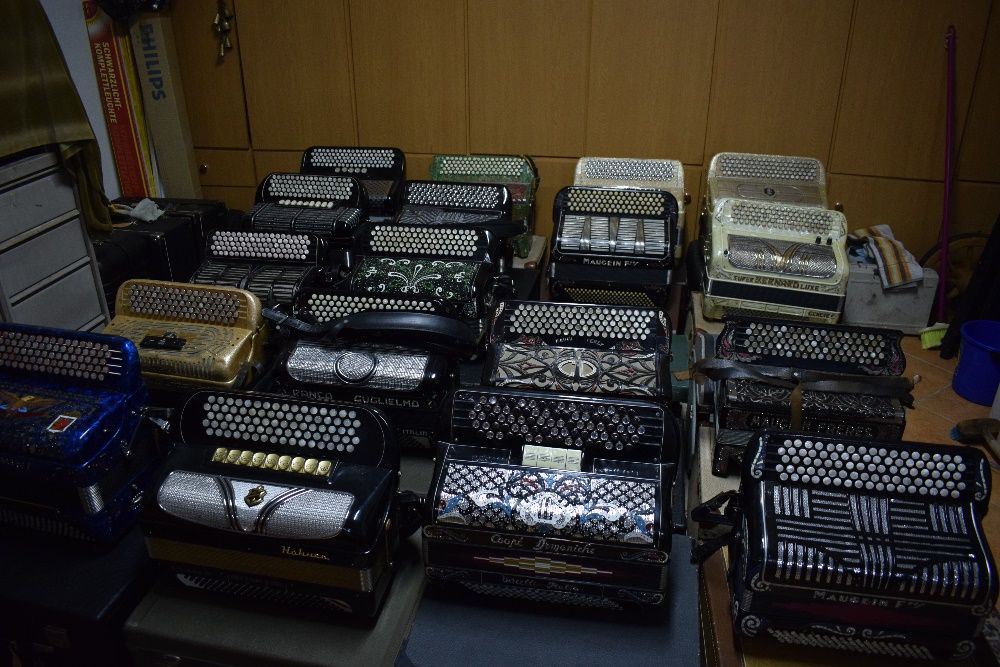 Acordions Varias Marcas Varios preços