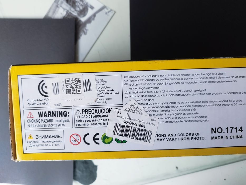 Huina bulldozer em metal esc 1:50